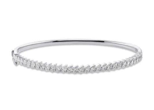 Pear Solitaire Diamond Bracelet